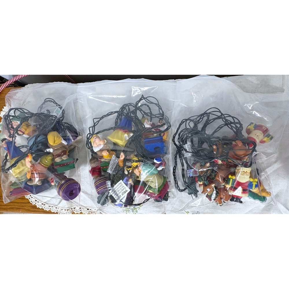 Disney Snow White Winnie the Pooh Santa Reindeer Christmas String‎ Light Lot 3pc